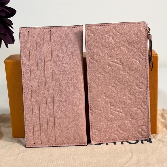 Gorgeous Louis Vuitton Felicie Empreinte Rose - Picture 13 of 16